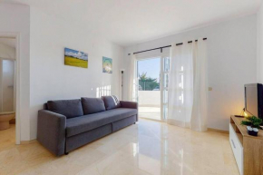 GOLFÛT - Cozy Apartment in Resort with Pool & Golf Course